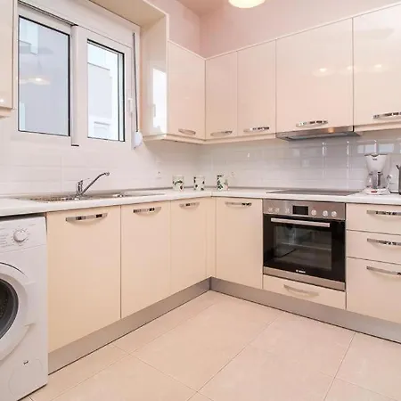 Regina - Family Dream With Double Pool Villa *