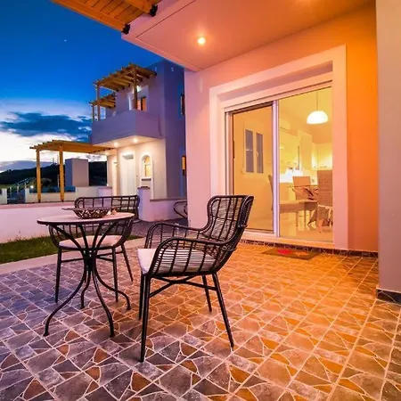 Villa Regina - Family Dream With Double Pool Lachania (Rhodes)