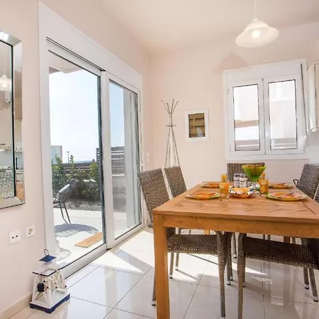 Regina - Family Dream With Double Pool *