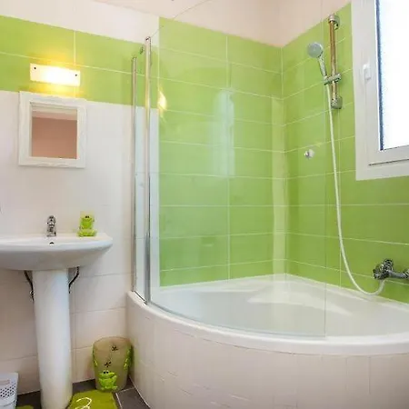 Villa Regina - Family Dream With Double Pool Lachania (Rhodes)