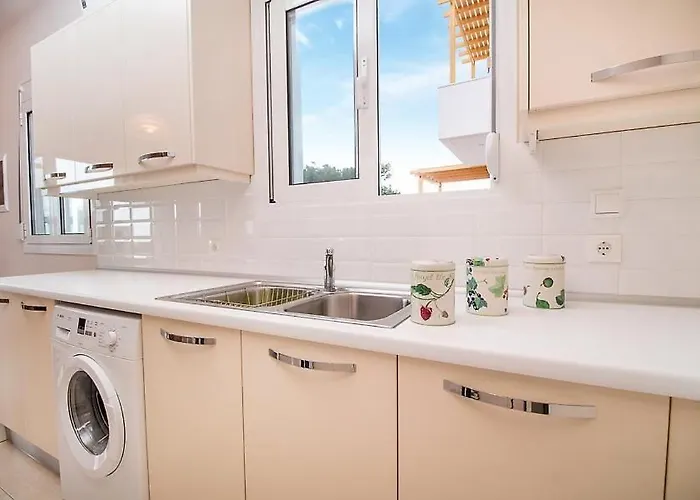 Regina - Family Dream With Double Pool * לקניה