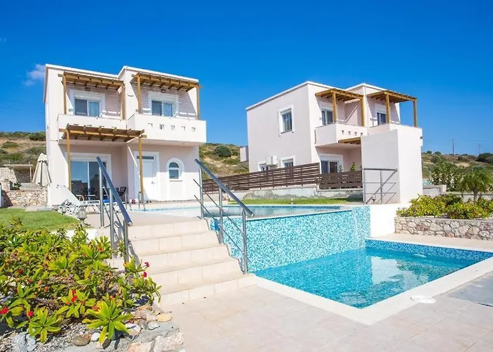 Regina - Family Dream With Double Pool